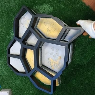 alwaysdwellTM - 🎁 DIY Patio Paving Mold