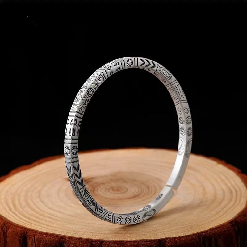 alwaysdwellTM - Auspicious Totem Ethnic Bracelet