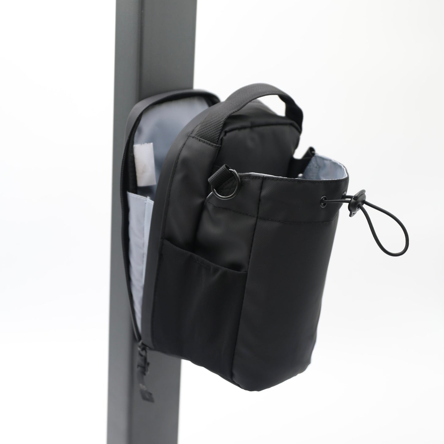 alwaysdwellTM - Magnetic Gym Bag for Gym, Travel, Work, and Sports | Keep Your Items Off the Dirty Gym Floor with Magnetic Attachment