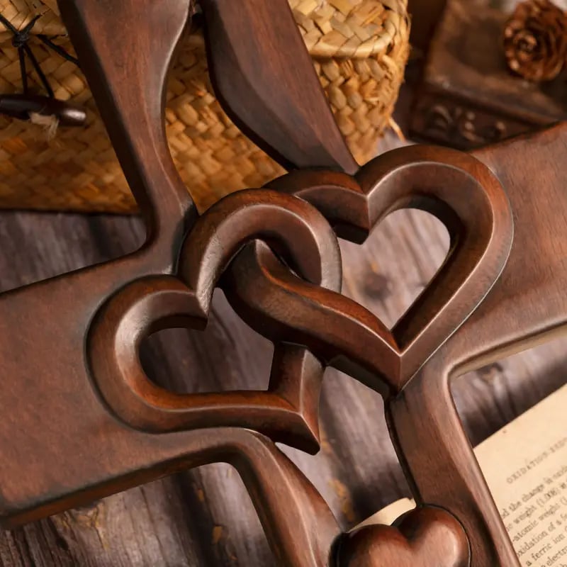 alwaysdwellTM - ✝️Intertwined Heart Wooden Cross(6.3*9.8 in)