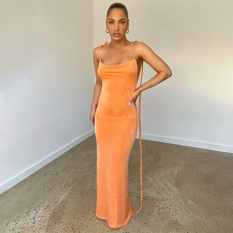alwaysdwellTM - 🌟 Serenity Backless Maxi Dress