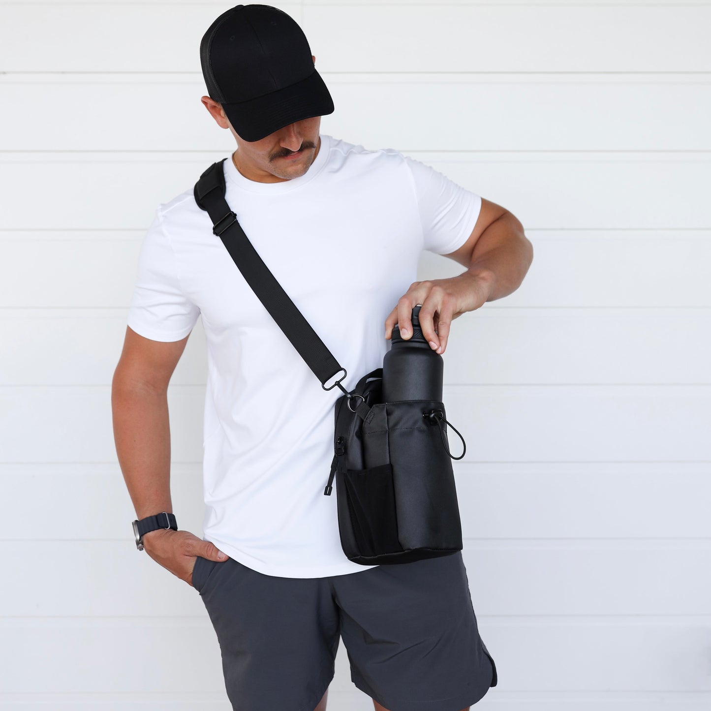 alwaysdwellTM - Magnetic Gym Bag for Gym, Travel, Work, and Sports | Keep Your Items Off the Dirty Gym Floor with Magnetic Attachment