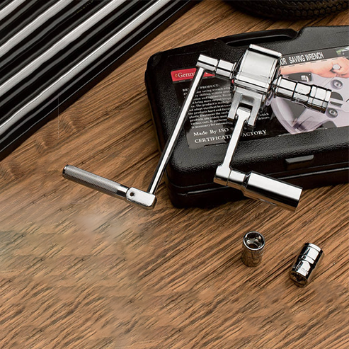 alwaysdwellTM - Geared Lug Nut Remover