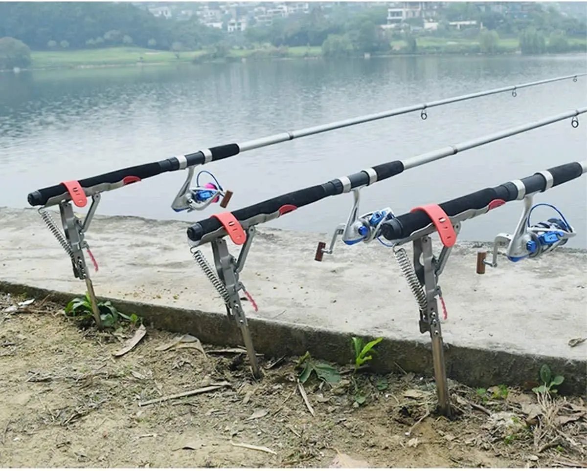 alwaysdwellTM - 🎣 Automatic Fishing Rod Holder