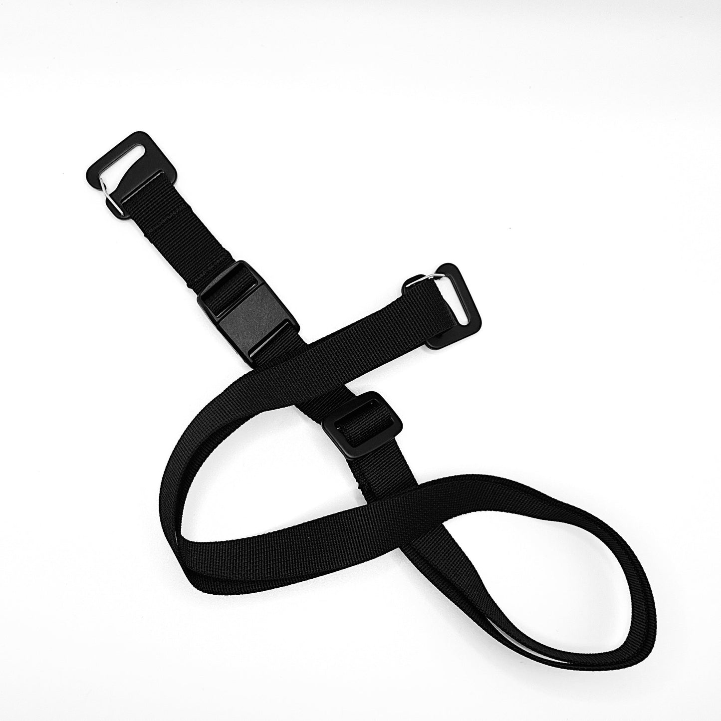alwaysdwellTM - Magnetic Gym Bag for Gym, Travel, Work, and Sports | Keep Your Items Off the Dirty Gym Floor with Magnetic Attachment