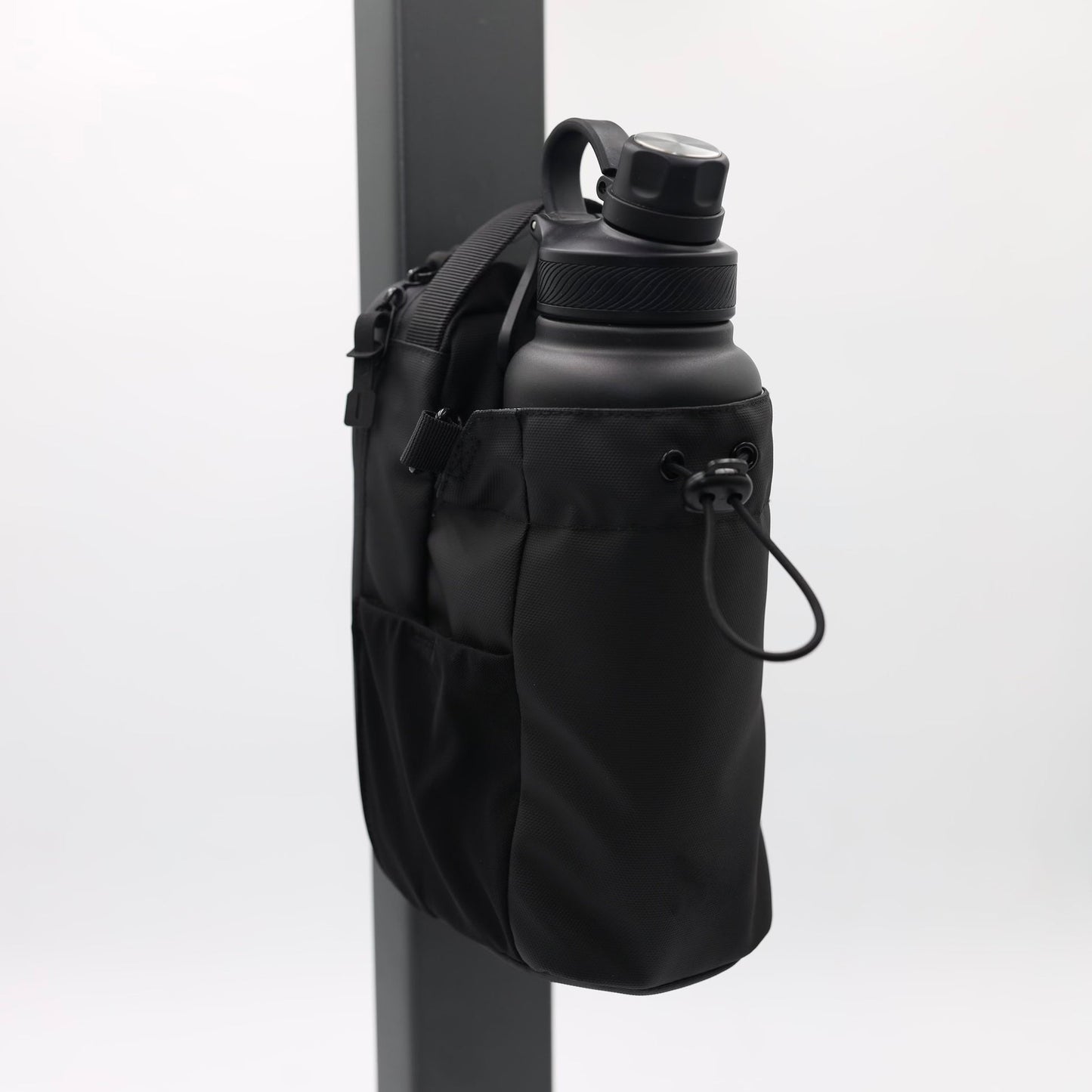 alwaysdwellTM - Magnetic Gym Bag for Gym, Travel, Work, and Sports | Keep Your Items Off the Dirty Gym Floor with Magnetic Attachment
