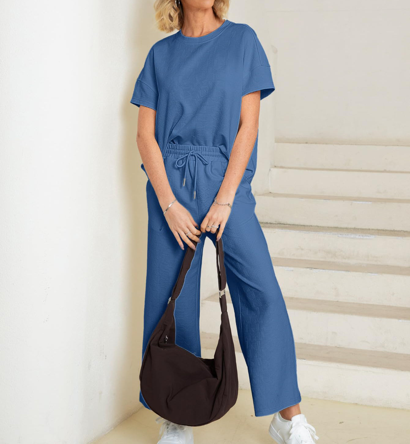 Casual short-sleeved loose top and wide-leg pants suit