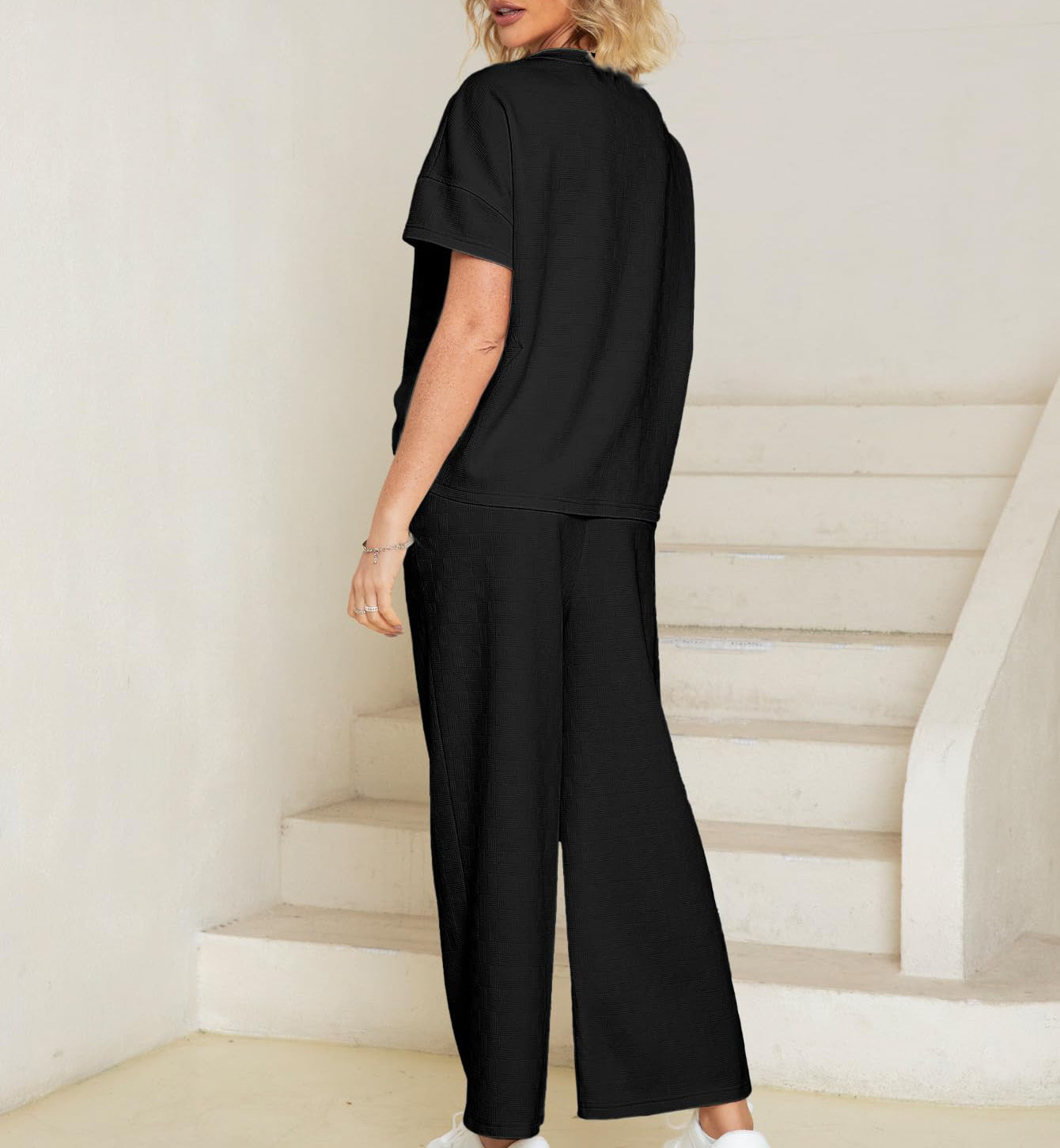 Casual short-sleeved loose top and wide-leg pants suit