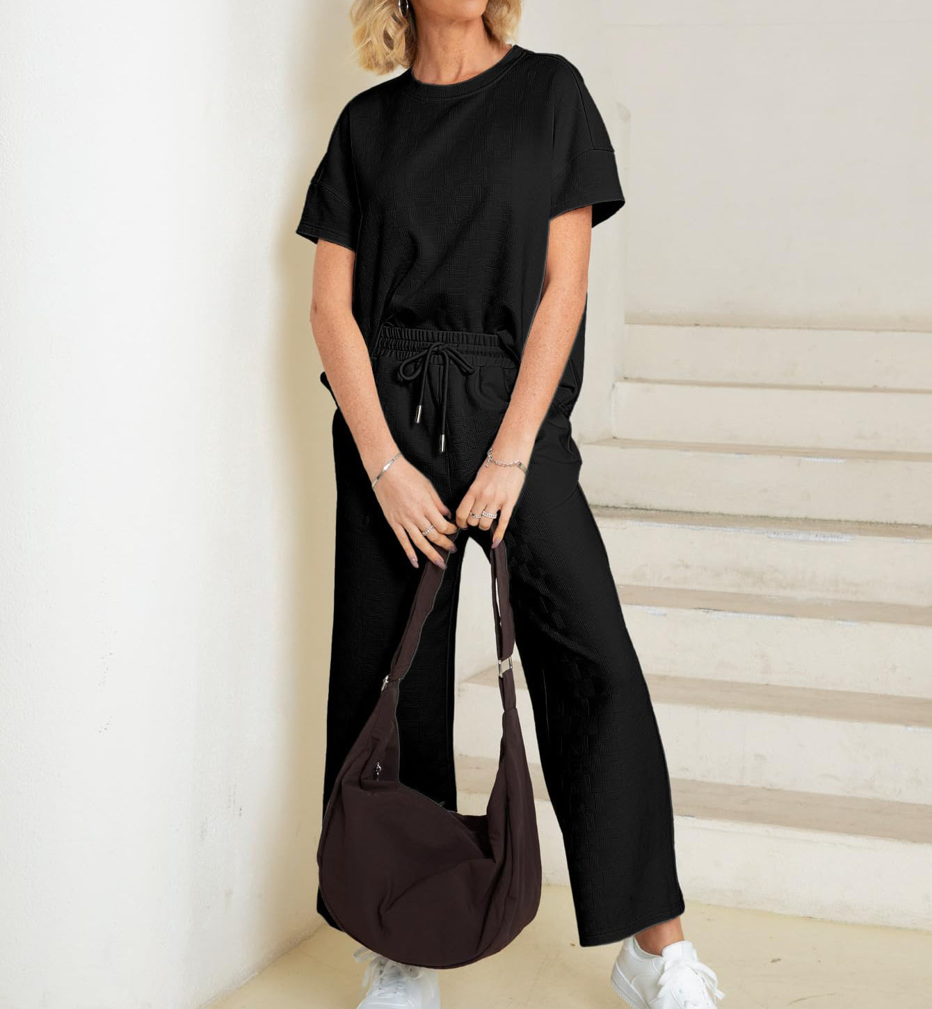 Casual short-sleeved loose top and wide-leg pants suit