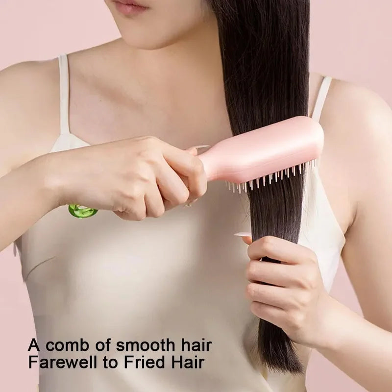 alwaysdwell™ - Self-Cleaning Anti-Static Massage Comb