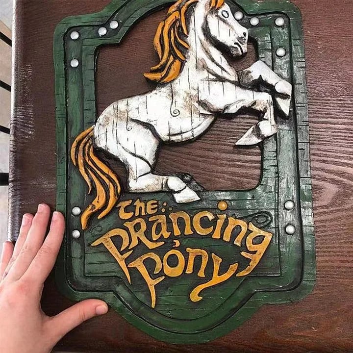 alwaysdwellTM - The Prancing Pony & The Green Dragon Pub Signs Set Handmade Bar Style