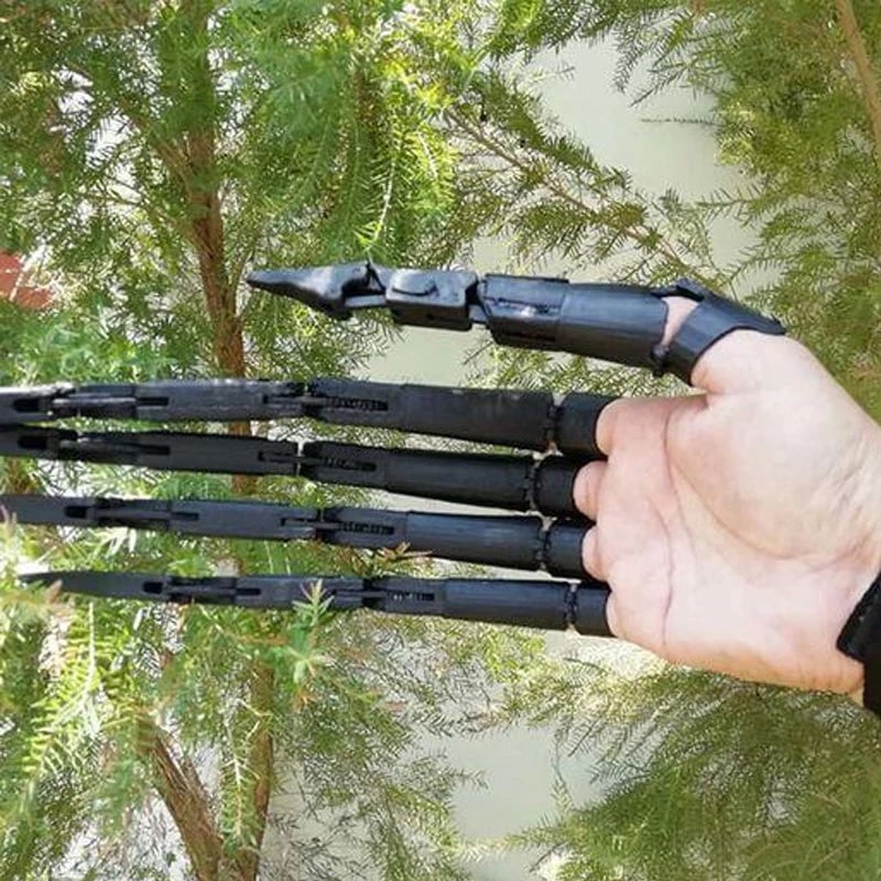 🔥Halloween Props Articulated Fingers