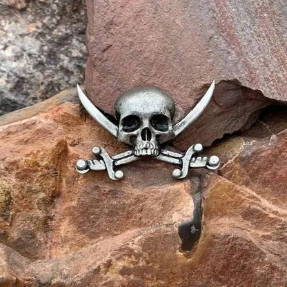 💀Retro Gothic Skull Brooch🔥