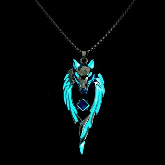 💥💥Glowing wolf necklace🐺🐺--"SAVE A WOLF"