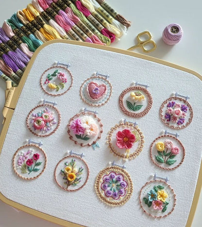 alwaysdwell™-Small Flower Frame Embroidery Kit