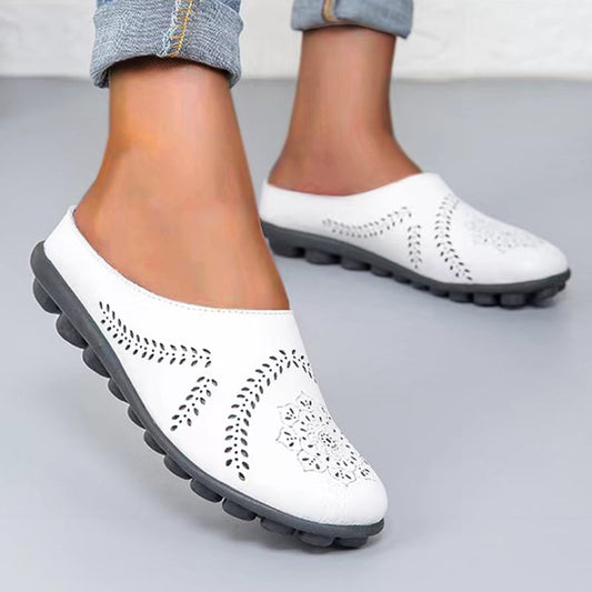 Casual and versatile hollow slippers