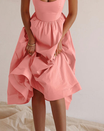 Simple and Beautiful: Solid V-neck Pleated Waist Dress